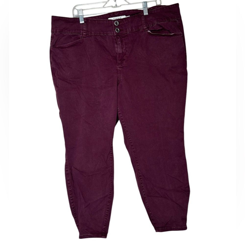 Torrid burgundy red skinny ankle cropped jeans 24